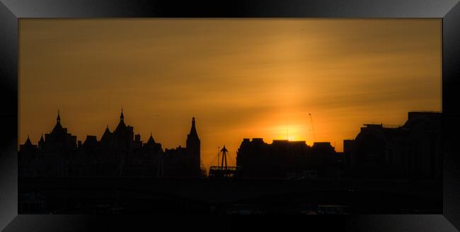 London Skyline silhouette. Framed Print by David Buckland