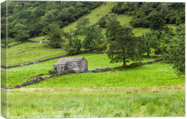 Dales Barn in Upper Wharfedale in September Canvas Print by Nick Jenkins