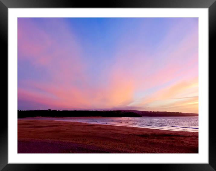 Majestic Sunset Over Hayle Beach Framed Mounted Print by Beryl Curran