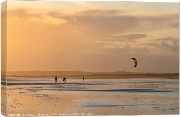 Kites on Camber Sands Canvas Print by Stewart Mckeown