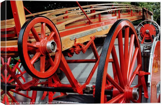 Old Fire Engine Canvas Print by Bernard Rose Photography