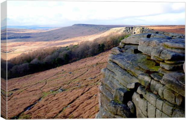 Stanage Edge in Derbyshire. Canvas Print by john hill
