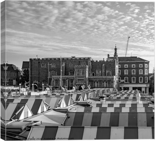 Norwich out door market Canvas Print by Chris Yaxley