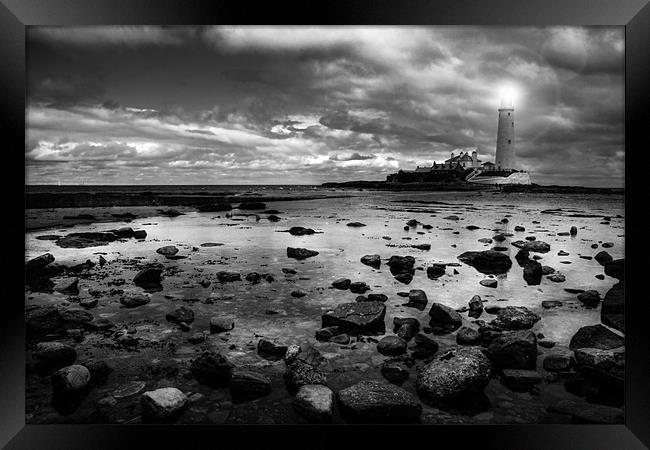 St. Mary's Lighthouse Framed Print by Toon Photography