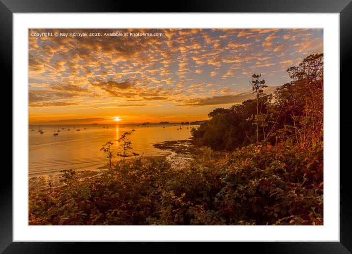A sunrise over the sea  Framed Mounted Print by Roy Hornyak