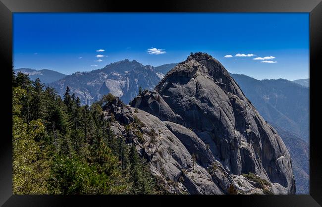 Moro rock, Sequoia National Park Framed Print by Wendy Williams CPAGB