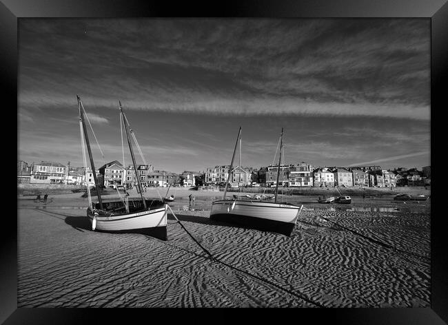 Fishing boats in St Ives harbour, Cornwall Framed Print by Dan Ward