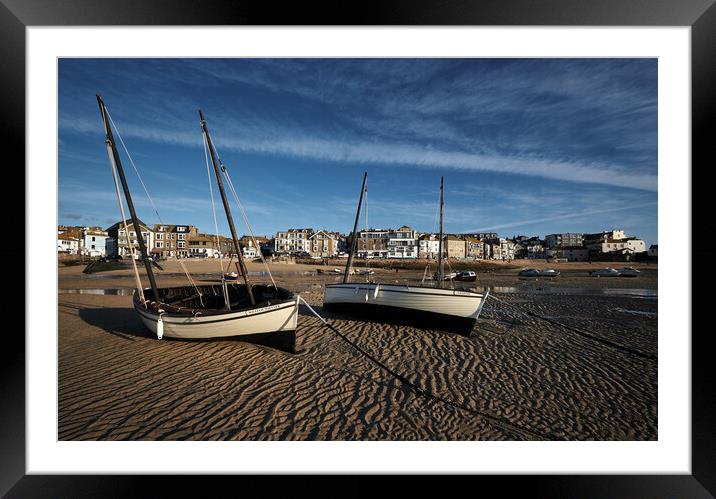 St Ives Harbour, Cornwall Framed Mounted Print by Dan Ward