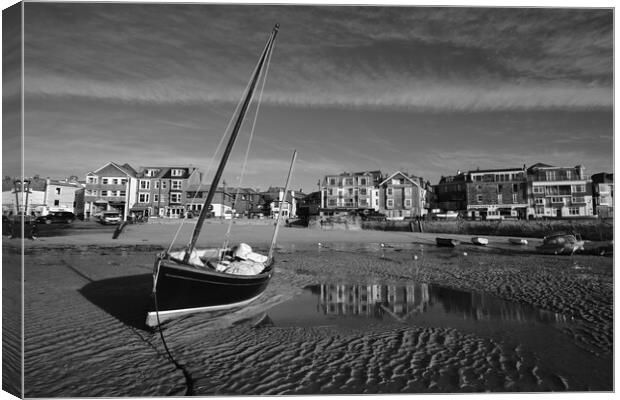 Fishing boat catching the early morning light in St Ives harbour, Cornwall Canvas Print by Dan Ward