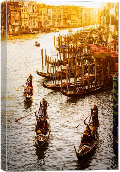 High Noon On The Grand Canal  Canvas Print by Chris Lord