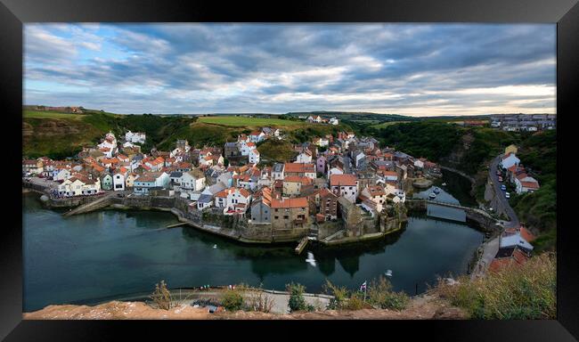 Staithes, North Yorkshire Framed Print by Dan Ward