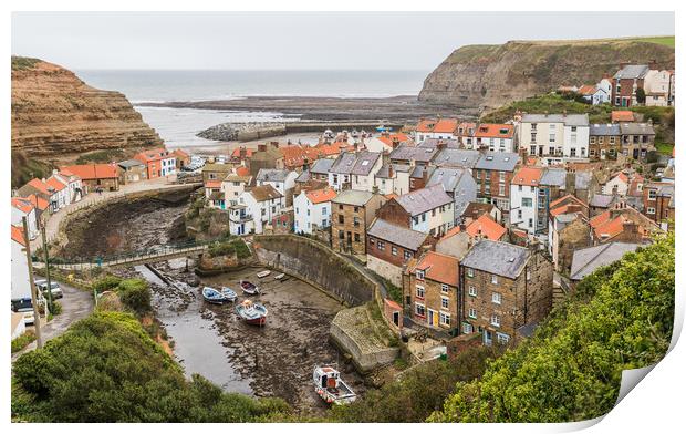 Houses clustered together in Staithes Print by Jason Wells