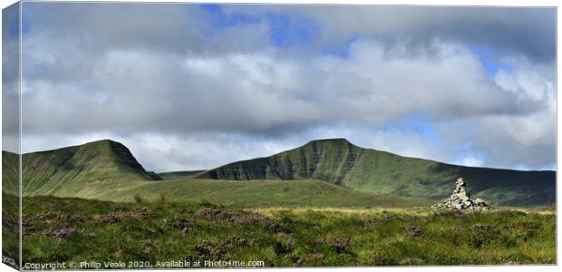 Brecon Beacons in Late Summer Sunshine. Canvas Print by Philip Veale