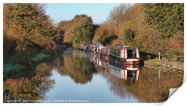 Early morning on the canal Print by Alan Tunnicliffe