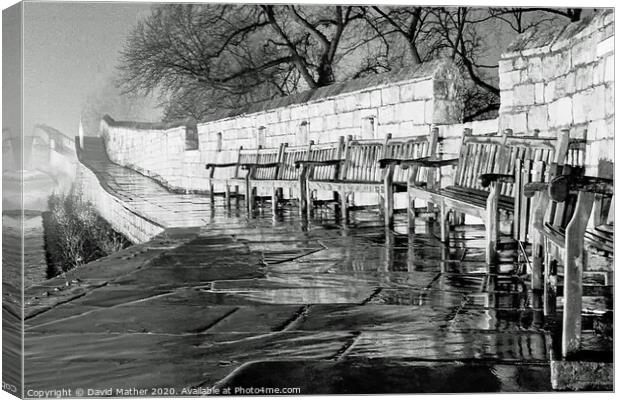 York City Walls deserted Canvas Print by David Mather