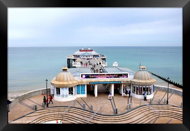 Cromer pier from the front at Cromer in Norfolk.  Framed Print by john hill