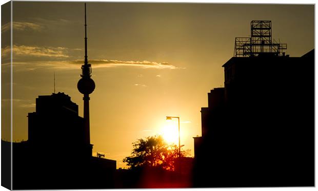 Berlin silhouette Canvas Print by Nathan Wright