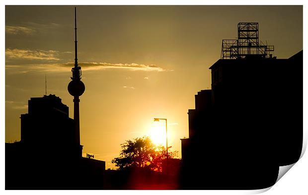 Berlin silhouette Print by Nathan Wright