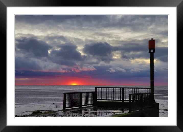 Heacham Beach sunset  Framed Mounted Print by Sam Owen