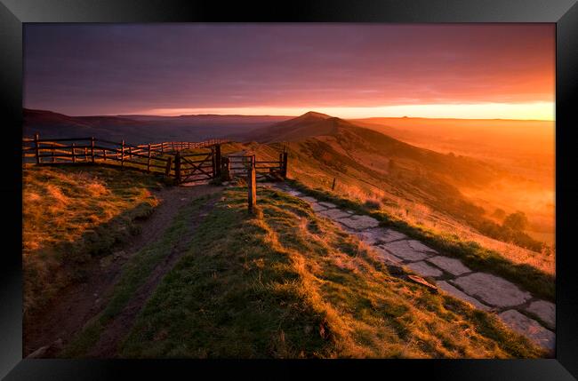 Sunrise over lose hill from mam tor  Framed Print by MIKE HUTTON