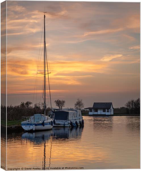 Thurne Winter Sunset Canvas Print by David Powley