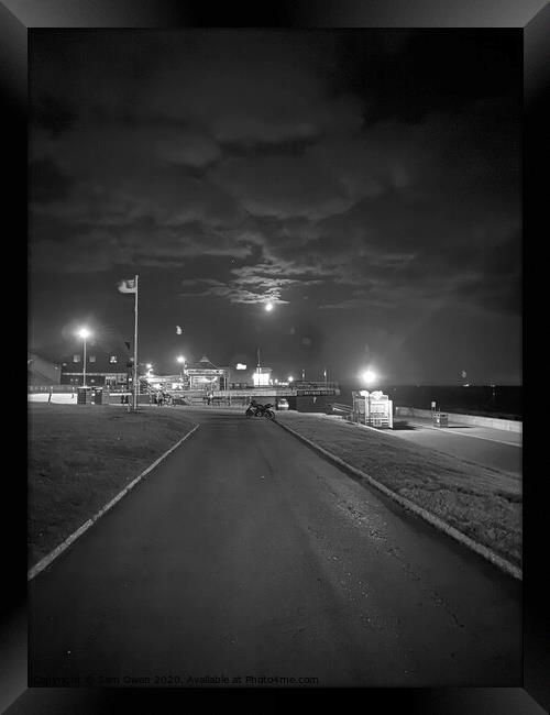 Hunstanton at night  Framed Print by Sam Owen