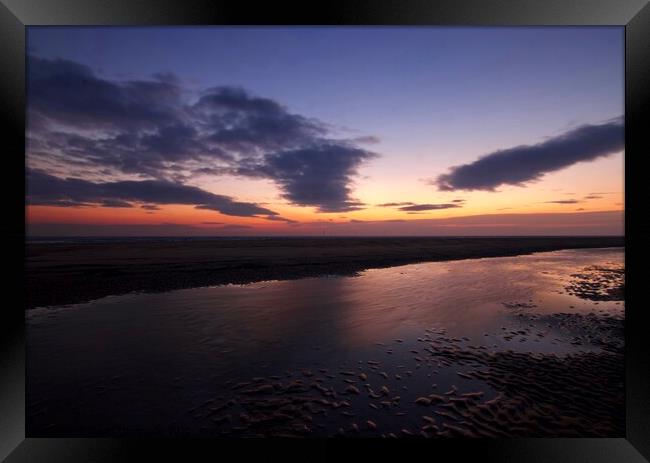 Cambois Blyth Sunrise Northumberland Coast Framed Print by David Thompson
