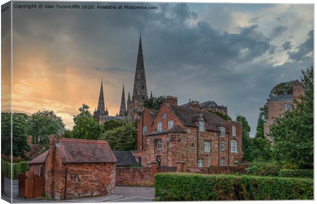 Lichfield cathedral sunset Canvas Print by Alan Tunnicliffe