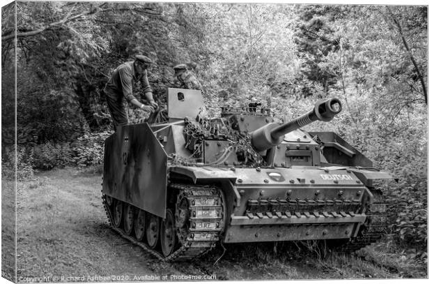 WW2 German StuG 111 reenactors tank Canvas Print by Richard Ashbee