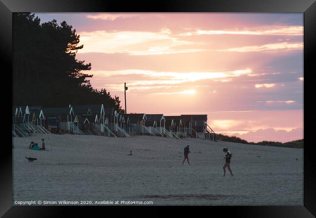 Evening on the Beach Framed Print by Simon Wilkinson
