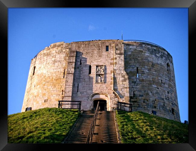 Cliffords Tower Framed Print by Martin Smith