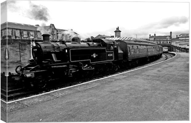 Steam Locomotive in Keighley Station Canvas Print by Laurence Tobin