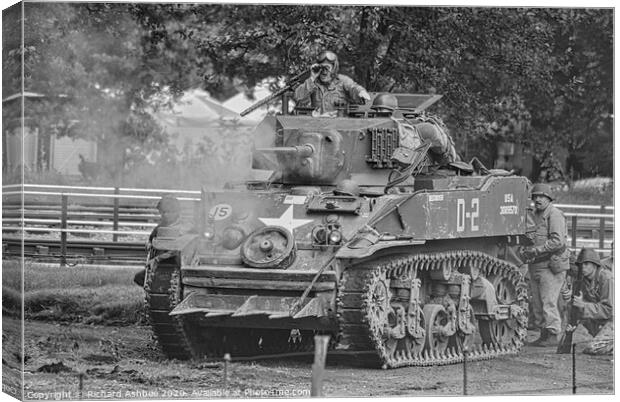 M3 Stuart tank in action at a reenactors military  Canvas Print by Richard Ashbee