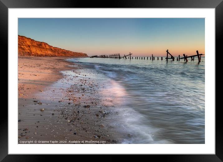 Happisburgh Beach Sunrise Framed Mounted Print by Graeme Taplin Landscape Photography