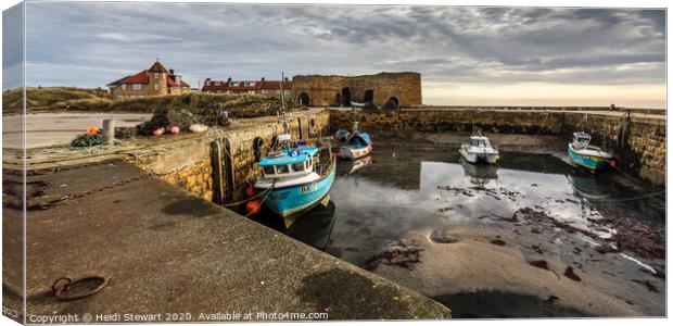 Beadnell Harbour, Northumberland Canvas Print by Heidi Stewart