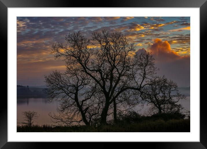 A sunset over Lochgelly Loch, Lochgelly Fife Framed Mounted Print by Andrew Beveridge