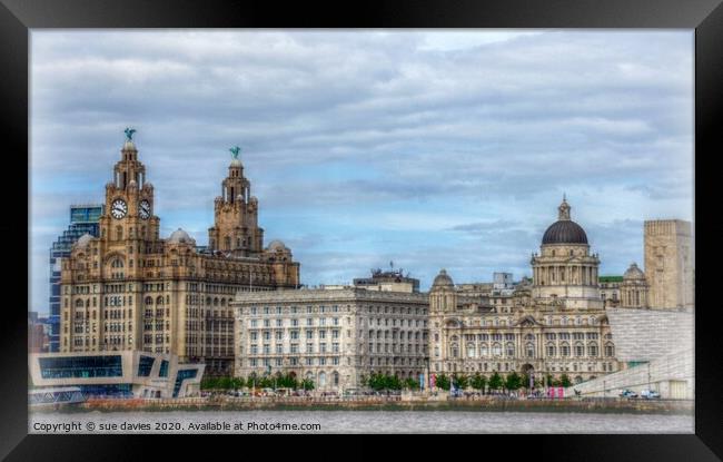 The Three Graces Liverpool Framed Print by sue davies