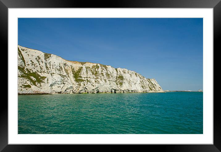 White Cliffs of Dover Framed Mounted Print by Chris Thaxter