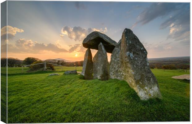 Pentre Ifan Burial Chamber Canvas Print by Dean Merry
