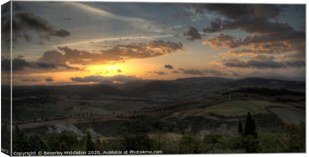 sunrise over the Valdorcia, from Pienza Tuscany Canvas Print by Beverley Middleton