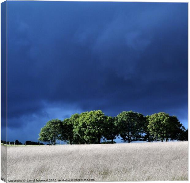 storm clouds gathering Canvas Print by darrell haywood