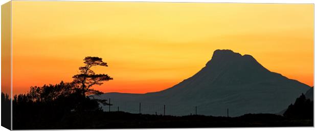 Stac Polly Mountain Sunset Canvas Print by Grant Glendinning