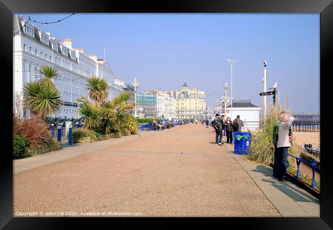The promenade at Eastbourne in Sussex. Framed Print by john hill