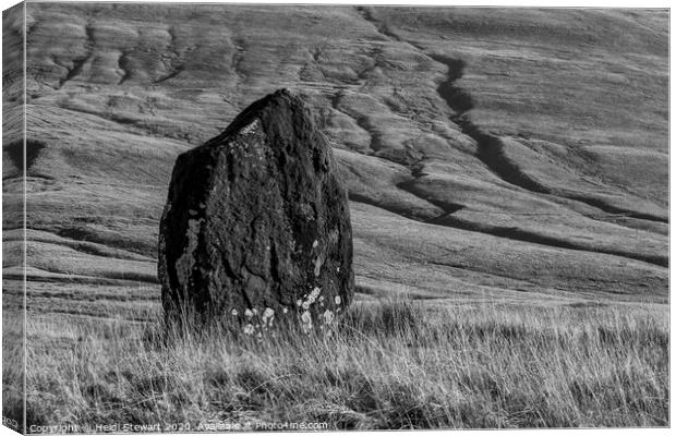 Maen Llia Standing Stone, Brecon Beacons Canvas Print by Heidi Stewart