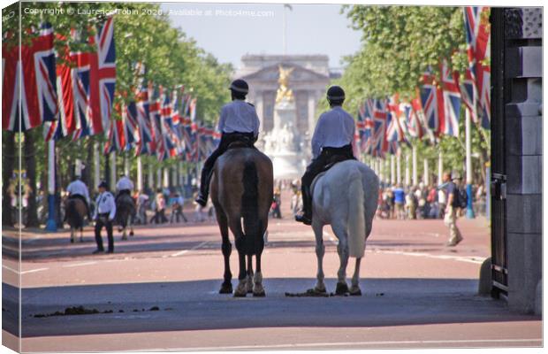 Mounted Police, Buckingham Palace Canvas Print by Laurence Tobin