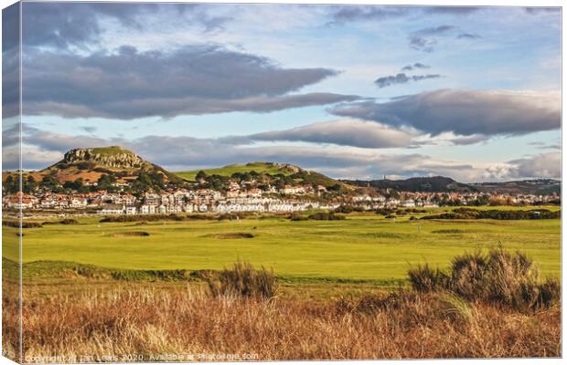 The View Over Conwy Golf Course Canvas Print by Ian Lewis