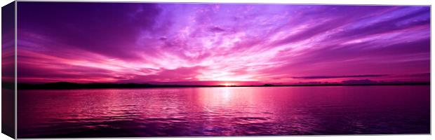 Candy pink coastal sunrise seascape. Canvas Print by Geoff Childs