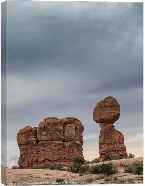 Balanced Rock in Arches National Monument, Utah Canvas Print by Frank Bach