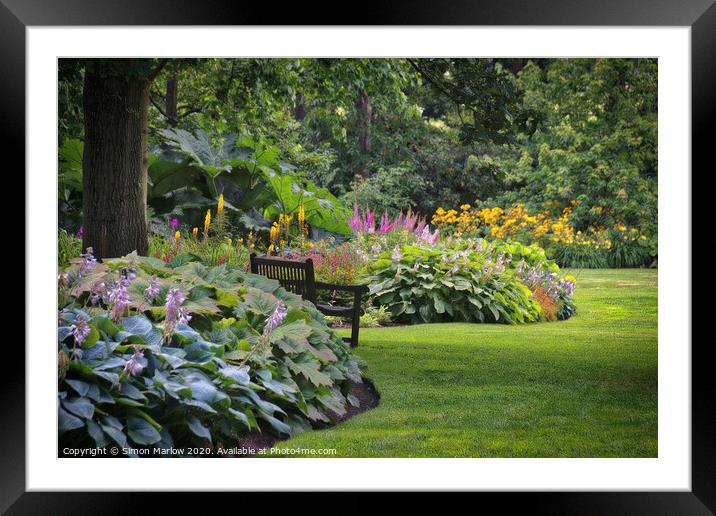 Beautiful garden flowers at Kew Gardens Framed Mounted Print by Simon Marlow