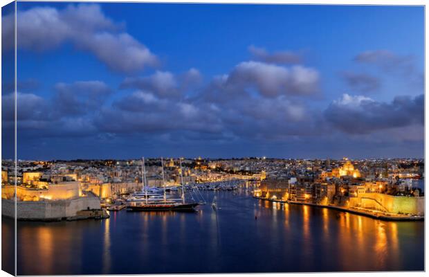 Birgu and Senglea in Malta at Night Canvas Print by Artur Bogacki